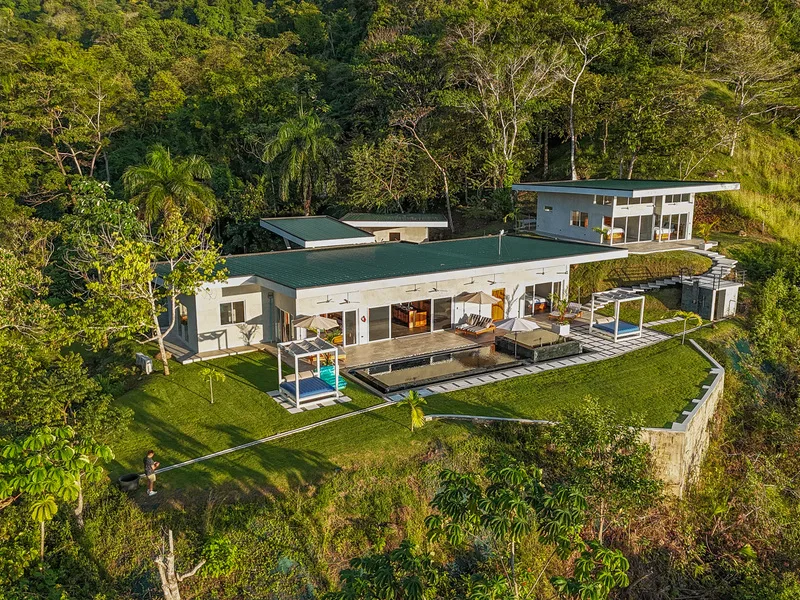 4 Bed Single Family Homes For Sale in Dominical