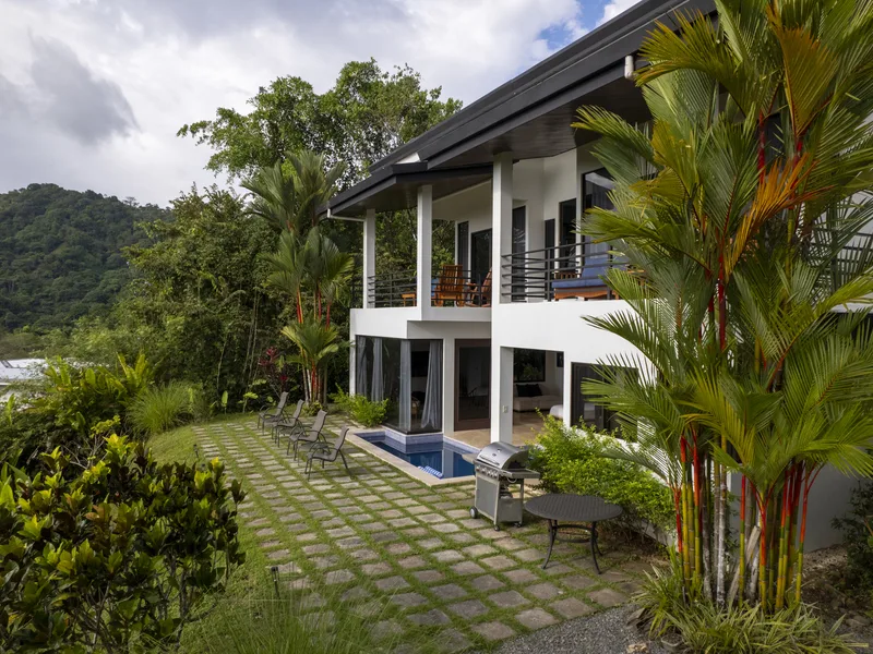 4 Bed Single Family Homes For Sale in Dominical