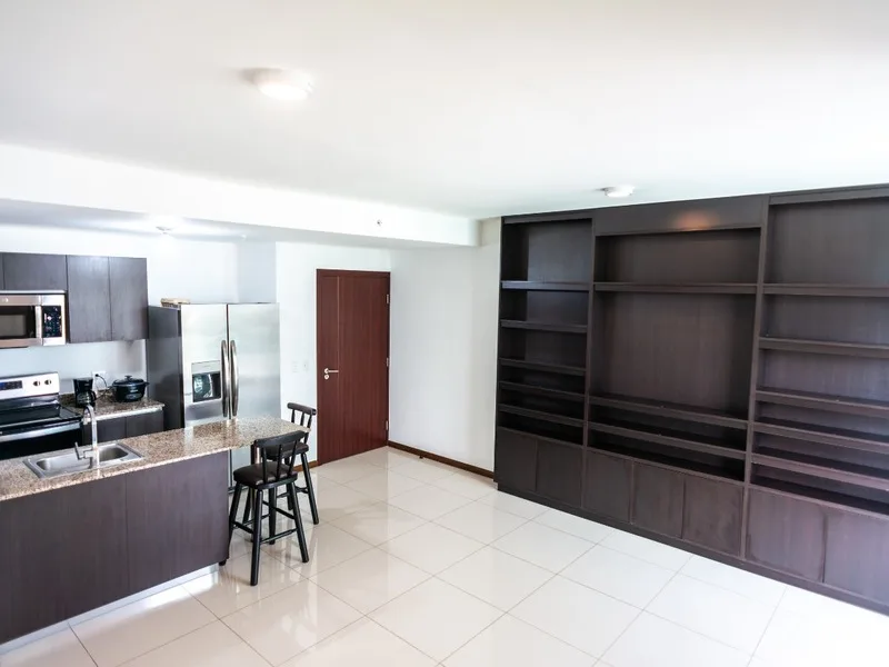 3 Bed Condo For Sale in San Jose — photo 5