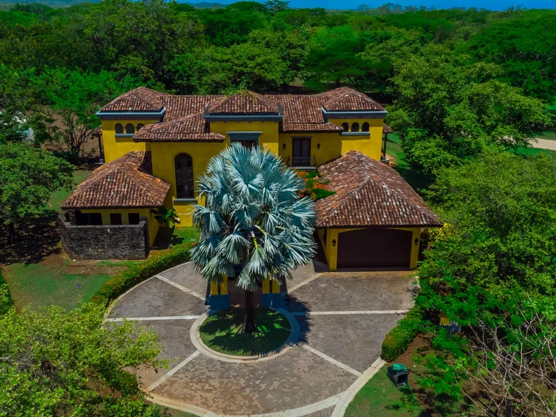 4 Bed Single Family Homes For Sale in Hacienda Pinilla