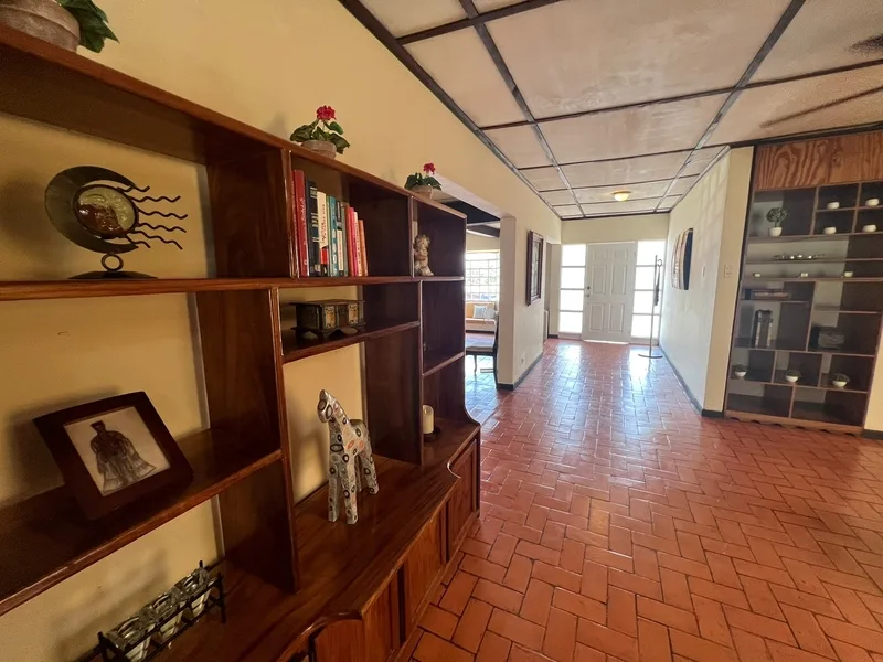 4 Bed Single Family Homes To Rent in La Uruca — photo 3