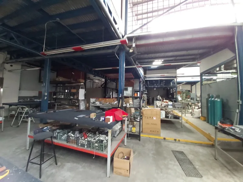 2 Bed Commercial For Sale in San Jose — photo 5