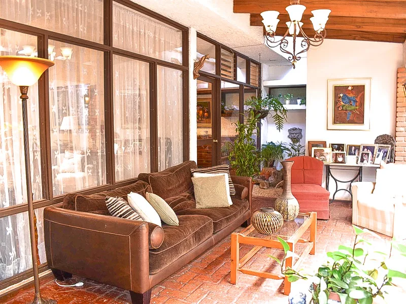 5 Bed Single Family Homes For Sale in Curridabat
