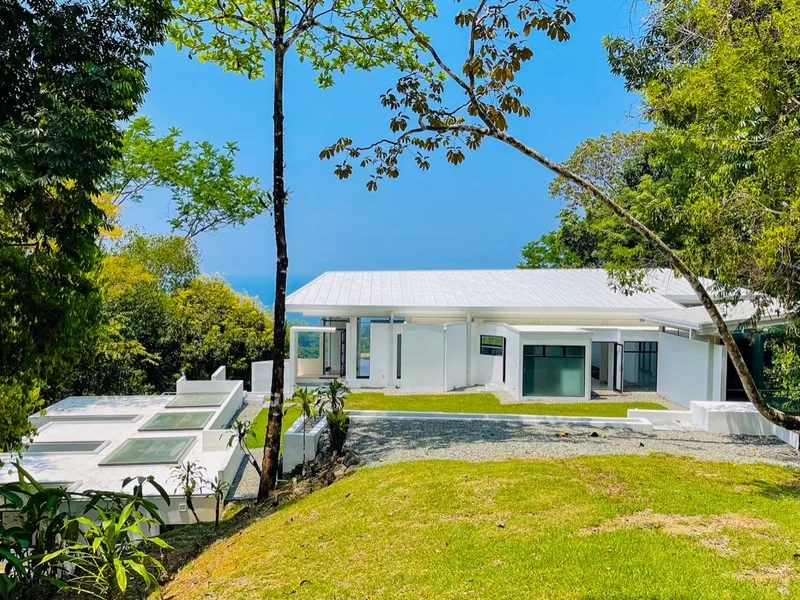 4 Bed Single Family Homes For Sale in Uvita