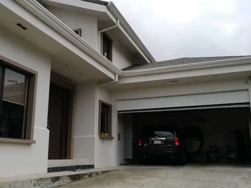 5 Bed Single Family Homes For Sale in Tres Ríos