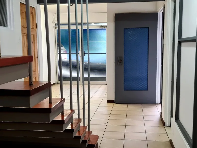 13 Bed Commercial To Rent in San Pedro — photo 4