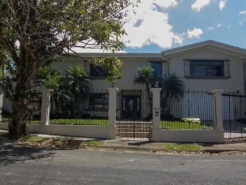 5 Bed Single Family Homes For Sale in Curridabat