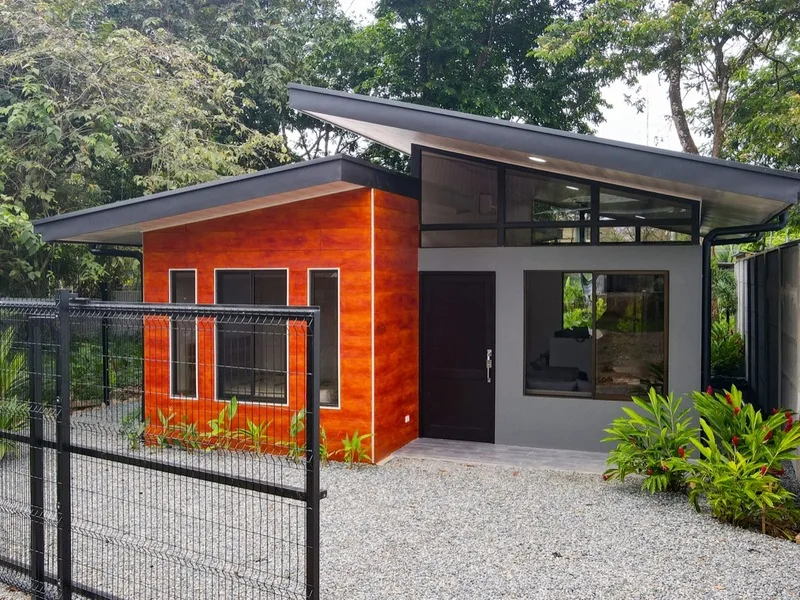 2 Bed Single Family Homes For Sale in Uvita