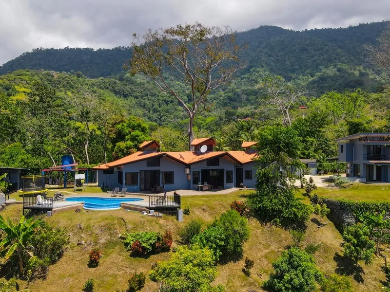 5 Bed Single Family Homes For Sale in Ojochal