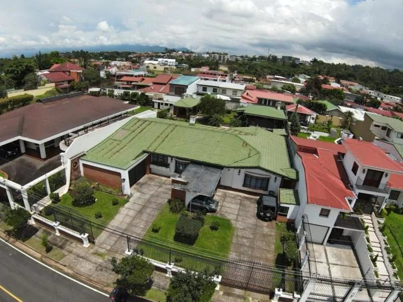 3 Bed Single Family Homes For Sale in Curridabat