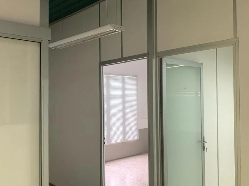 4 Bed Commercial To Rent in San Jose — photo 3