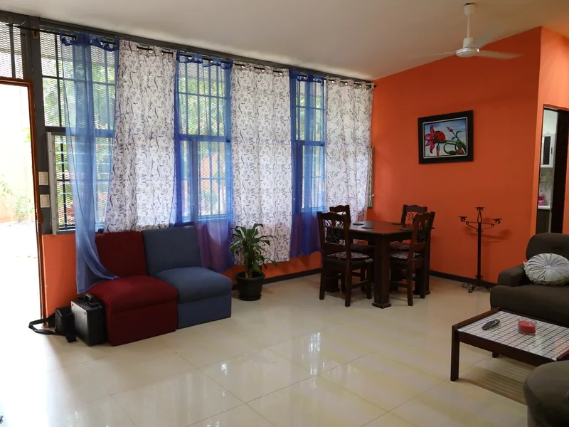 2 Bed Condo To Rent in Liberia