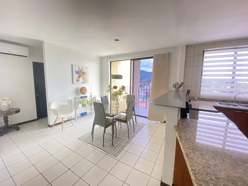 2 Bed Condo For Sale in San Jose — photo 5