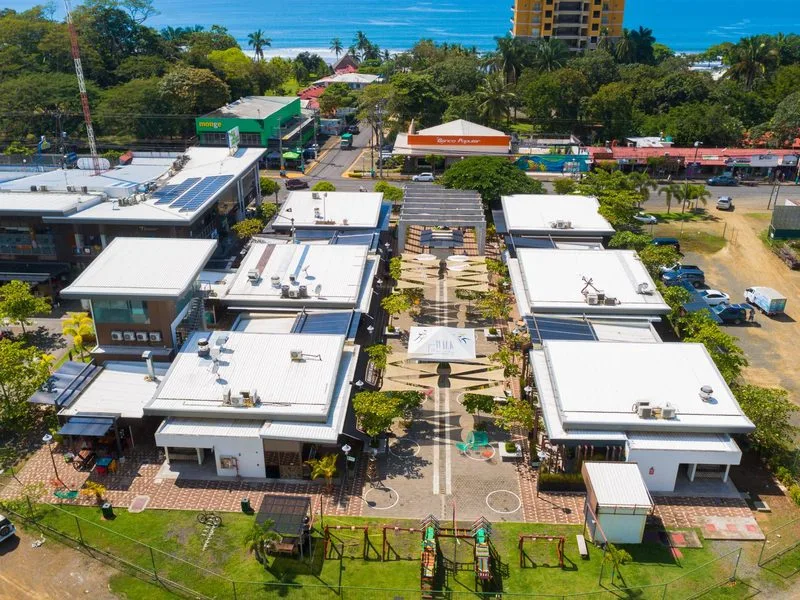 2 Bed Commercial For Sale in Jaco