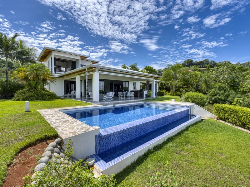 3 Bed Single Family Homes For Sale in Ojochal