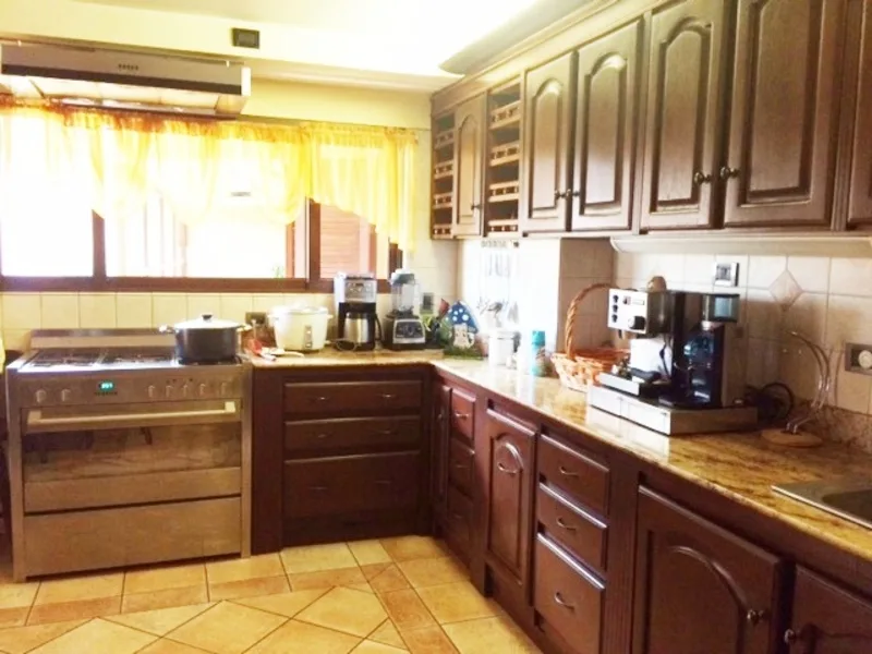 5 Bed Single Family Homes For Sale in San Rafael — photo 5