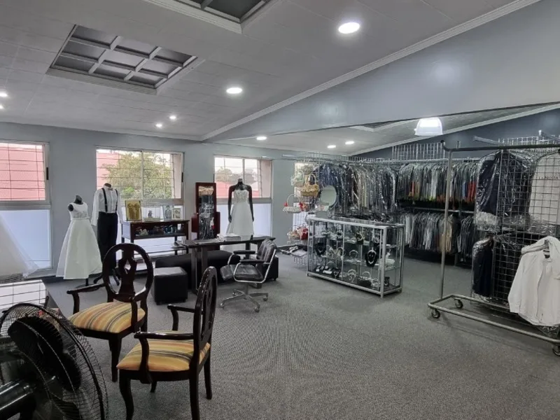 8 Bed Commercial For Sale in San Jose — photo 3