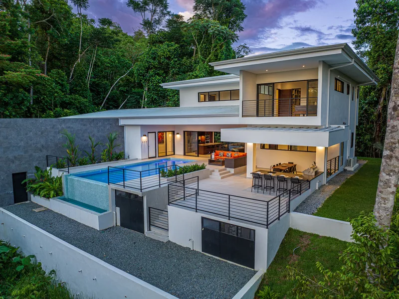 3 Bed Single Family Homes For Sale in Uvita