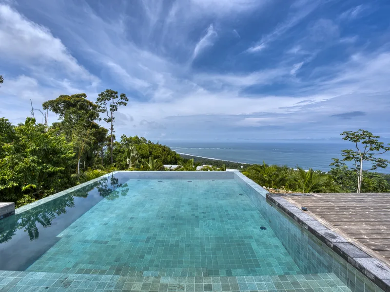 4 Bed Single Family Homes For Sale in Uvita