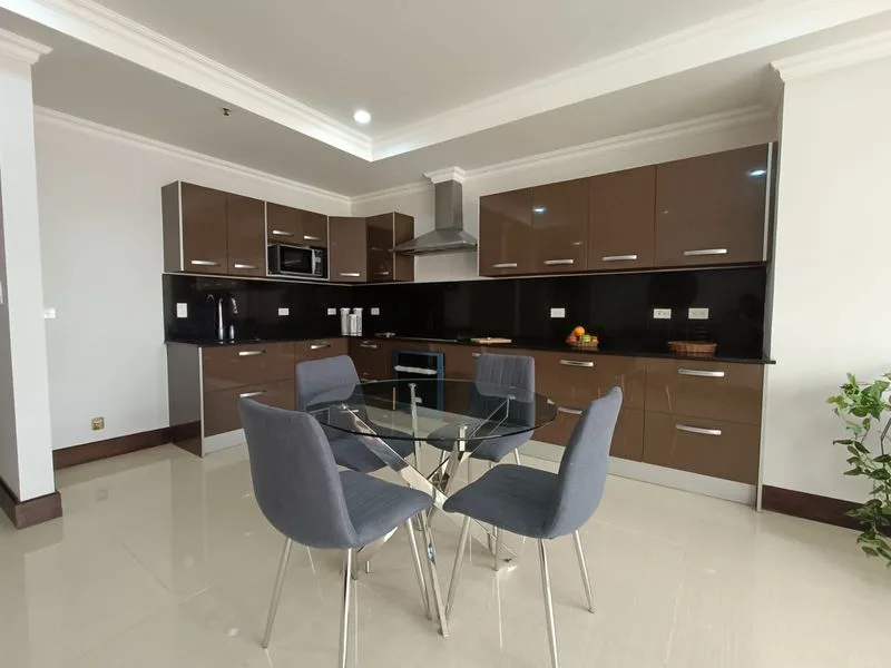 2 Bed Apartment For Sale in Sabana Sur
