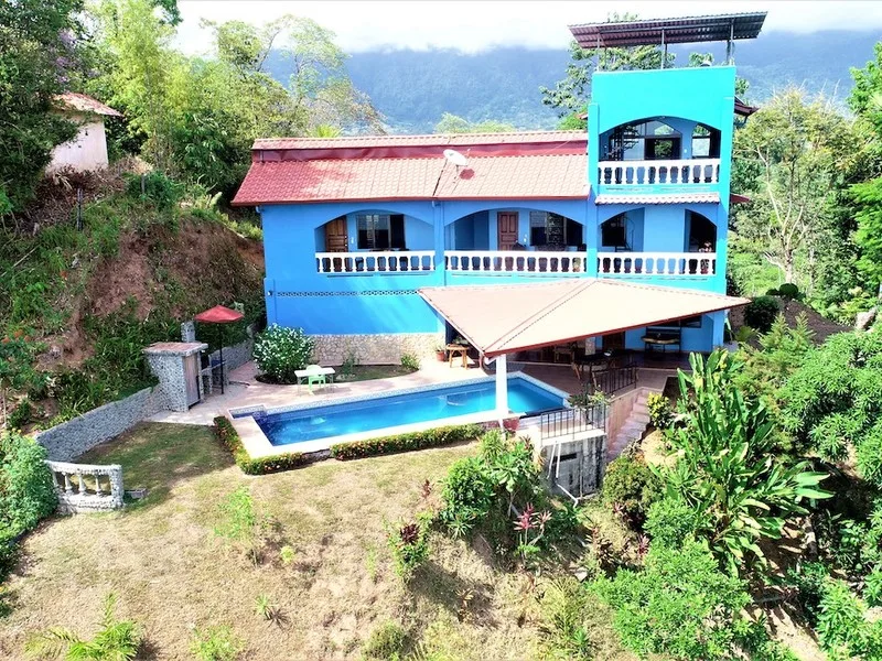 11 Bed Hotel / Leisure For Sale in Ojochal