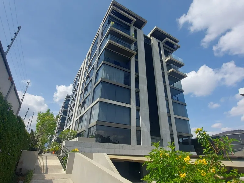 2 Bed Condo For Sale in Granadilla
