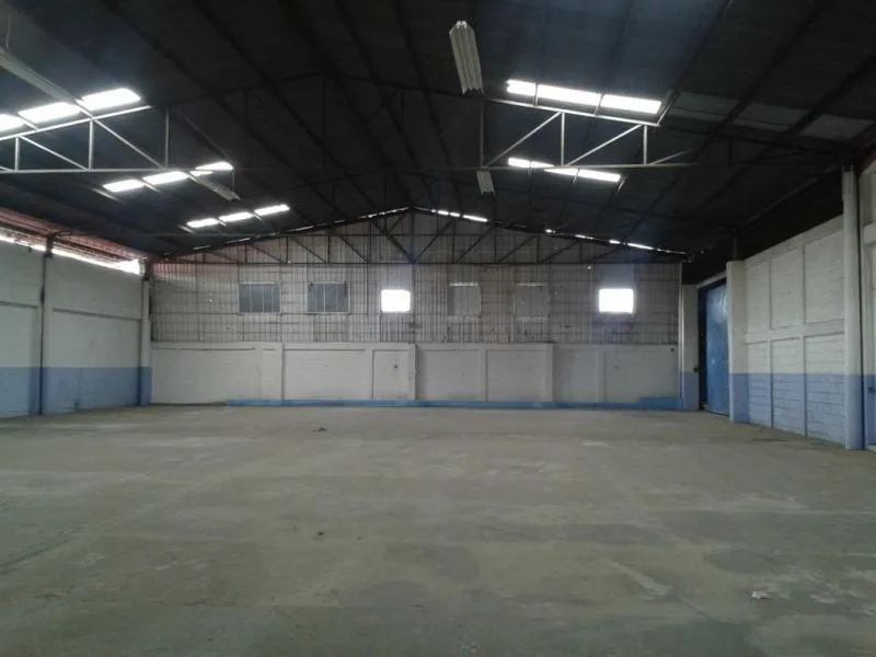 1 Bed Commercial To Rent in Tibas — photo 3
