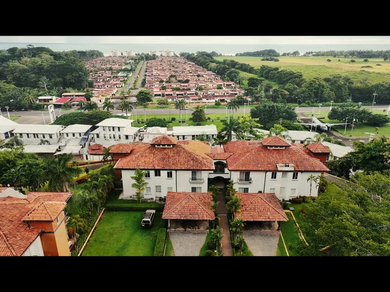 3 Bed Condo For Sale in Bejuco