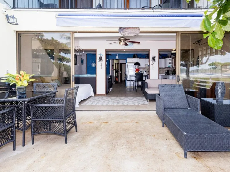 2 Bed Condo For Sale in Playas Del Coco