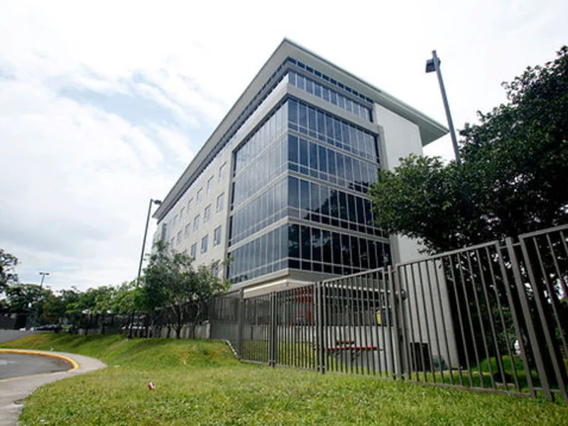 15 Bed Commercial To Rent in Alajuela