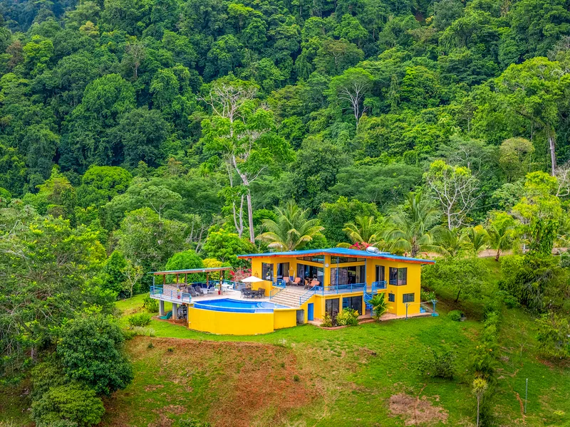 4 Bed Single Family Homes For Sale in Ojochal