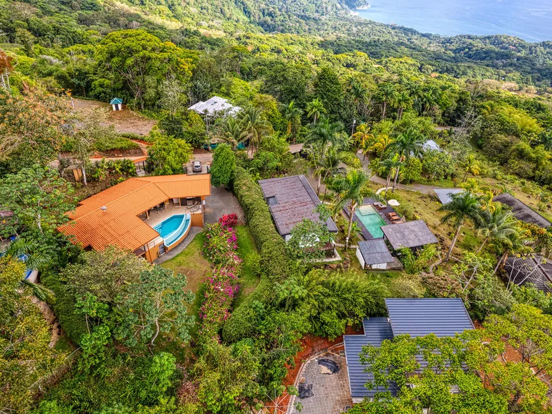 3 Bed Single Family Homes For Sale in Dominical