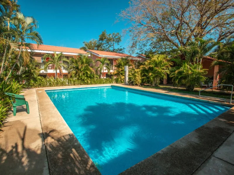 2 Bed Condo For Sale in Playas Del Coco