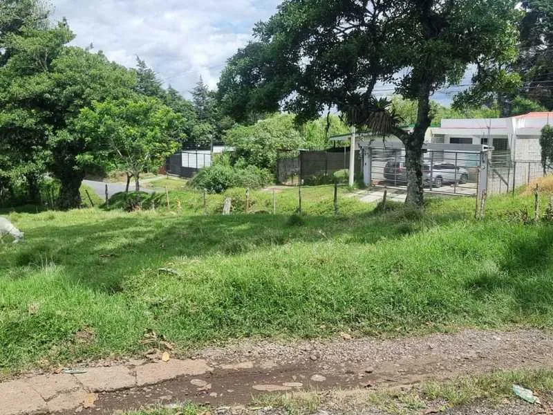 Land For Sale in Moravia — photo 2