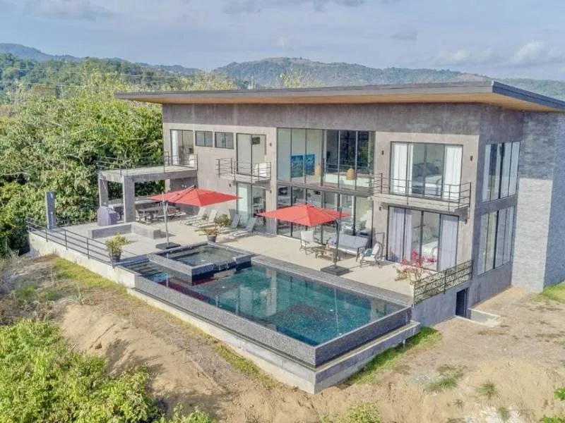 4 Bed Single Family Homes For Sale in Jaco