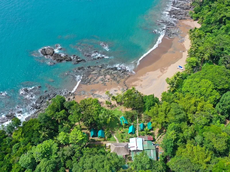 28 Bed Hotel / Leisure For Sale in Drake Bay