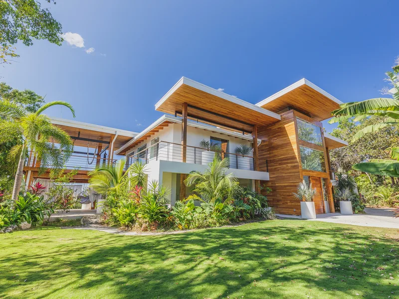 9 Bed Single Family Homes For Sale in Playa Guiones