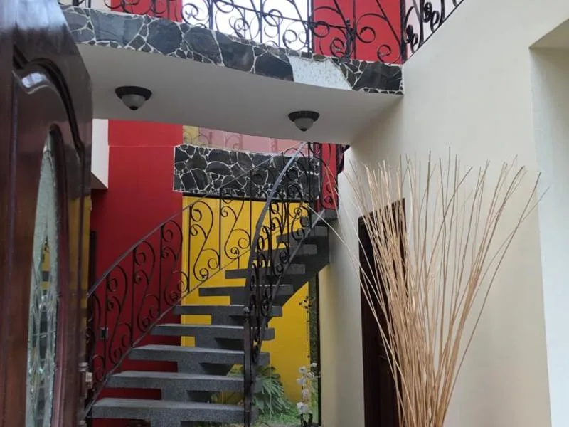 3 Bed Single Family Homes For Sale in Coronado — photo 2