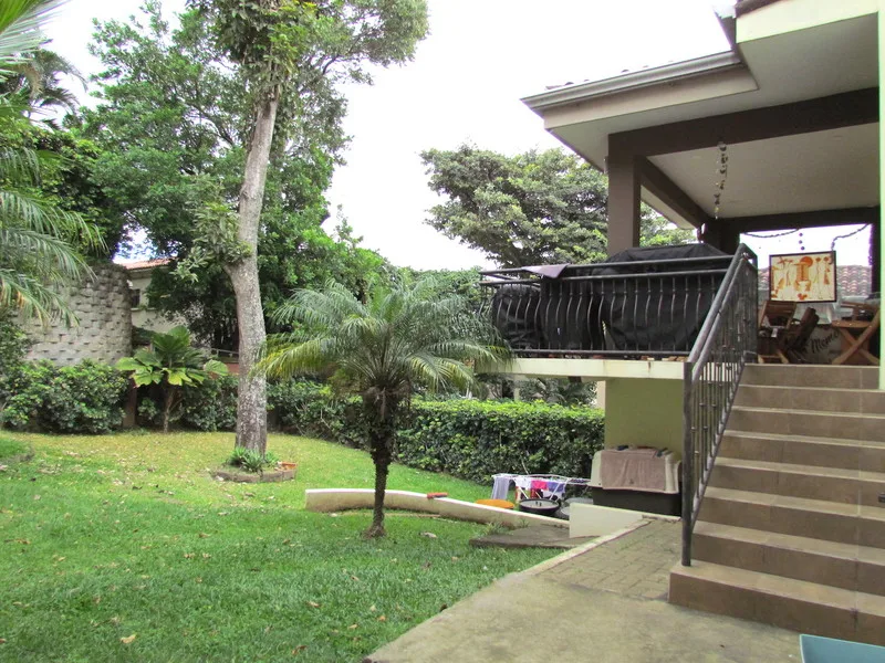 5 Bed Single Family Homes For Sale in Escazu