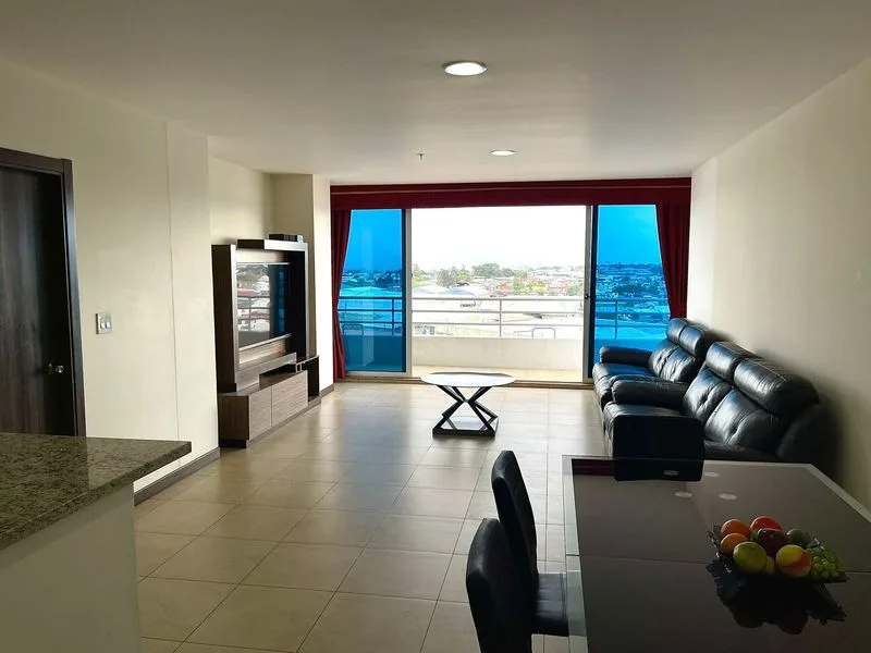 3 Bed Condo For Sale in La Sabana — photo 2
