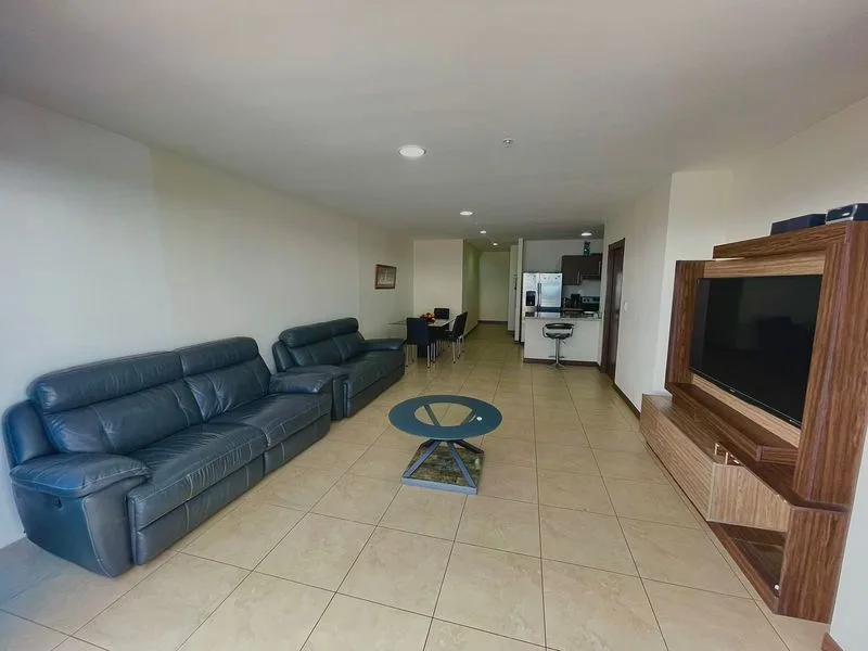 3 Bed Condo For Sale in La Sabana — photo 3