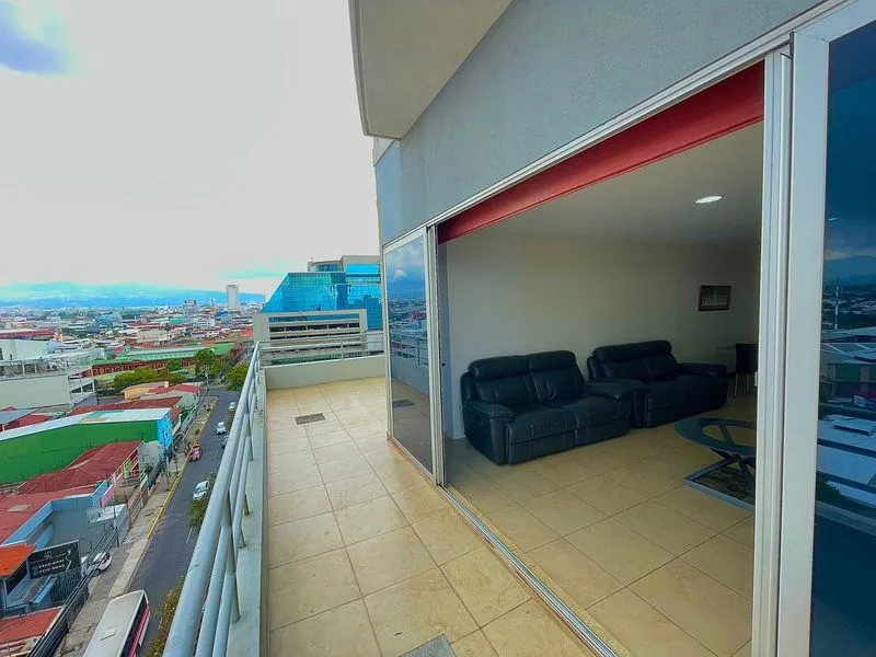 3 Bed Condo For Sale in La Sabana — photo 4