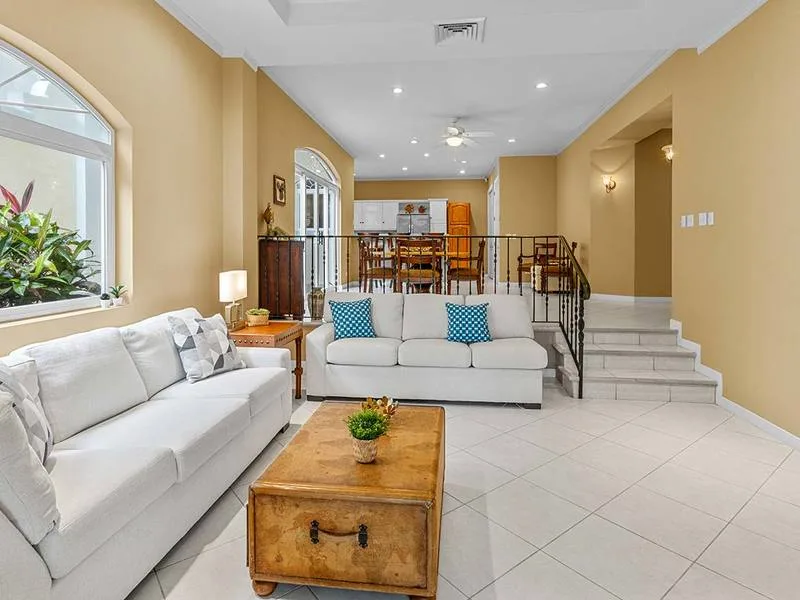 2 Bed Condo For Sale in Los Suenos