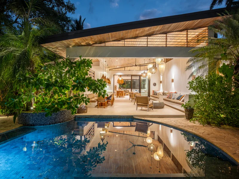 4 Bed Single Family Homes To Rent in Nosara