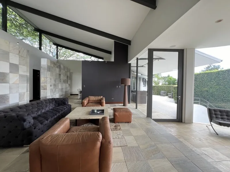 5 Bed Single Family Homes For Sale in Santa Ana