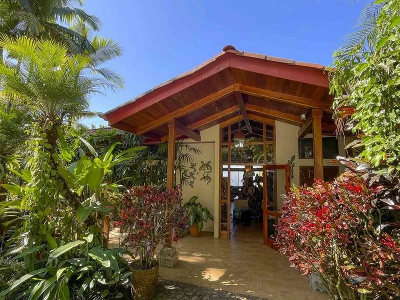 6 Bed Single Family Homes For Sale in Dominical
