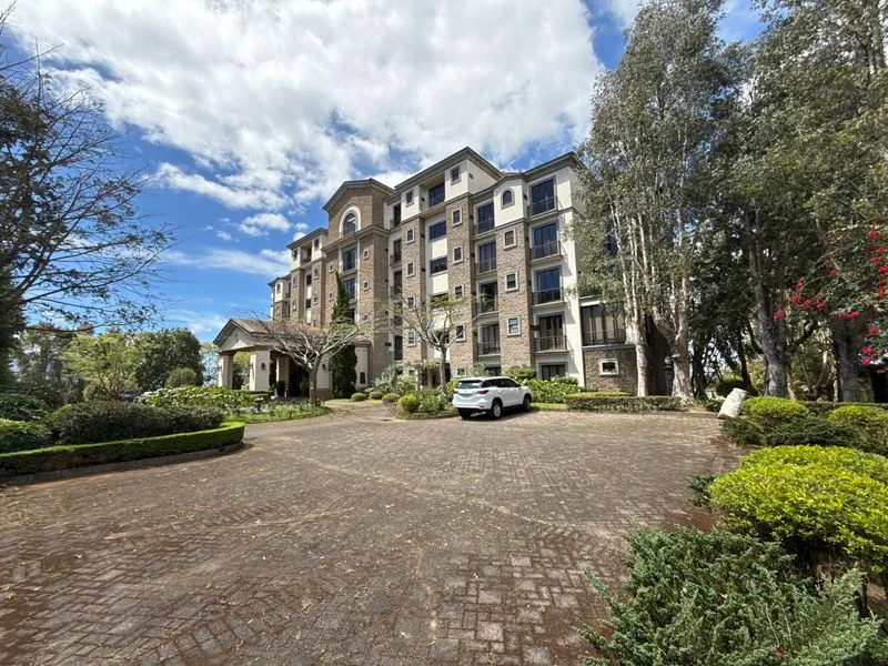 3 Bed Condo For Sale in Colinas De Montealegre