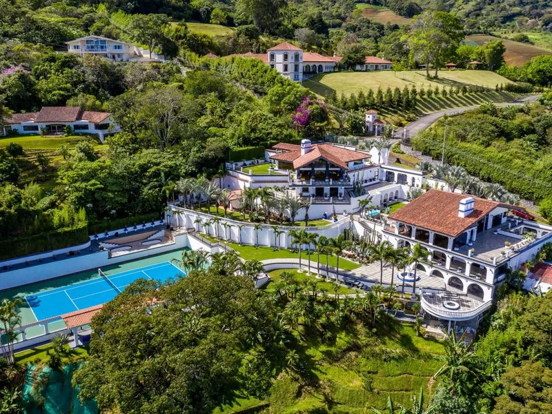 8 Bed Single Family Homes For Sale in Escazu