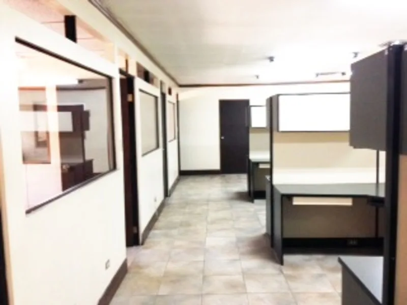 15 Bed Commercial For Sale in La Uruca — photo 3