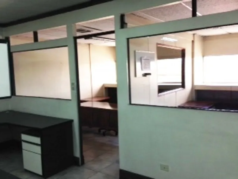 15 Bed Commercial For Sale in La Uruca — photo 4